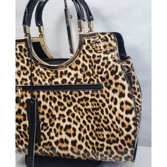 La Terre Fashion Limited Leopard Print Vega Leather Crossbody Hand Bag NWT - Picture 5 of 16